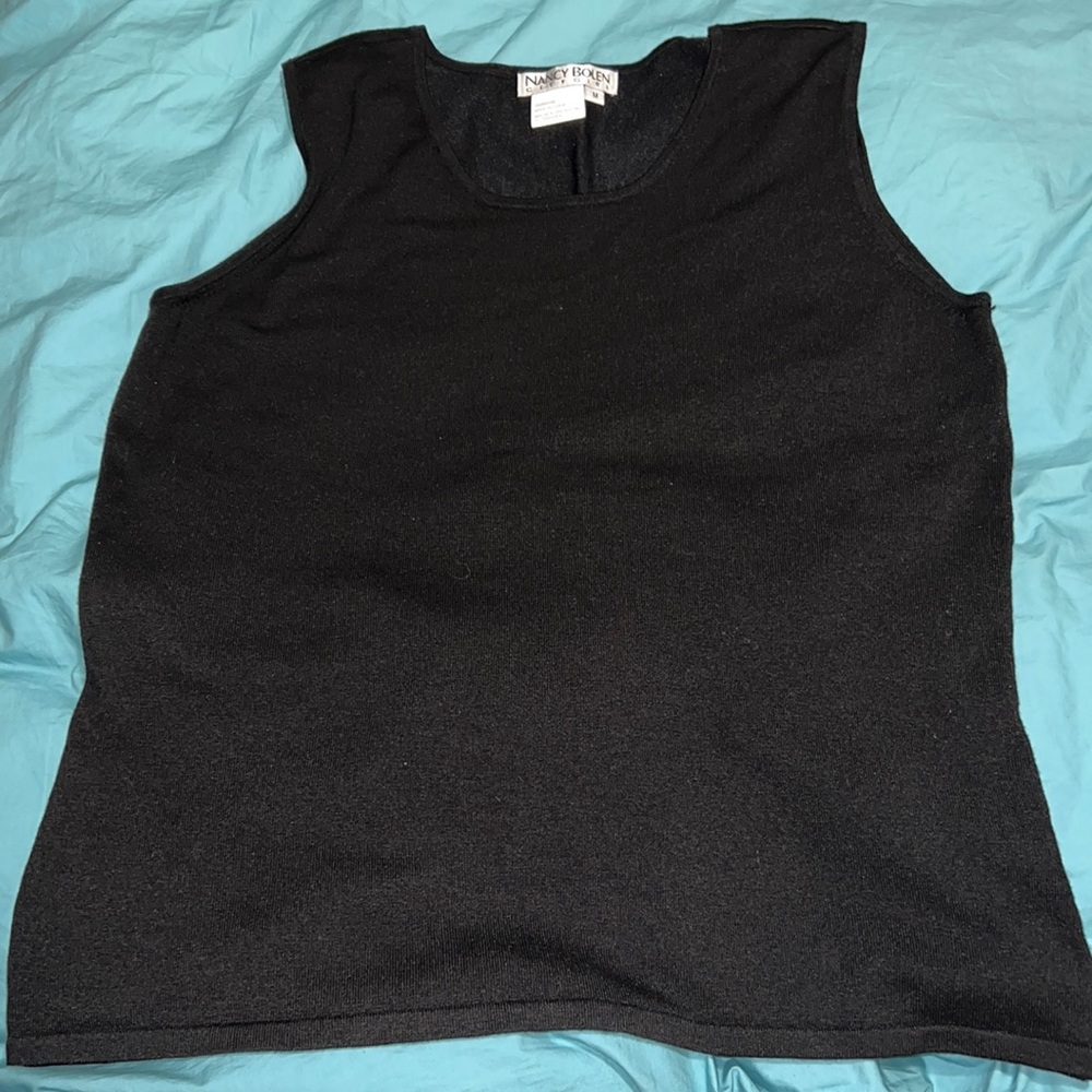 5/$25 Nancy Bolen City Girl Black Silk Blend Sweater Tank Medium